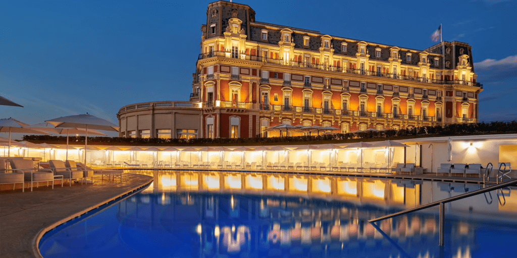 H comme Hôtel du Palais